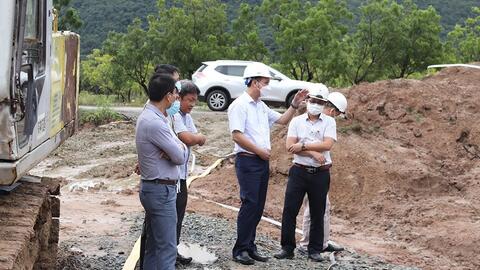 EVNNPT đốc thúc các nhà thầu đẩy nhanh tiến độ thi công Dự án đường dây 500kV Vân Phong – Vĩnh Tân