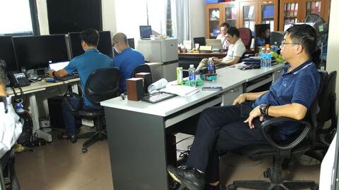 Tổng giám đốc EVNNPT Phạm Lê Phú kiểm tra, chỉ đạo khắc phục hậu quả bão số 4 (NORU)