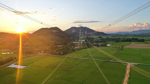 Đóng điện đường dây 500kV Quảng Trạch – Quỳnh Lưu: Thông tuyến toàn bộ đường dây 500kV mạch 3