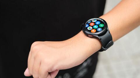 Thị trường smartwatch Q3/2021: Samsung tăng trưởng nhanh với Galaxy Watch4