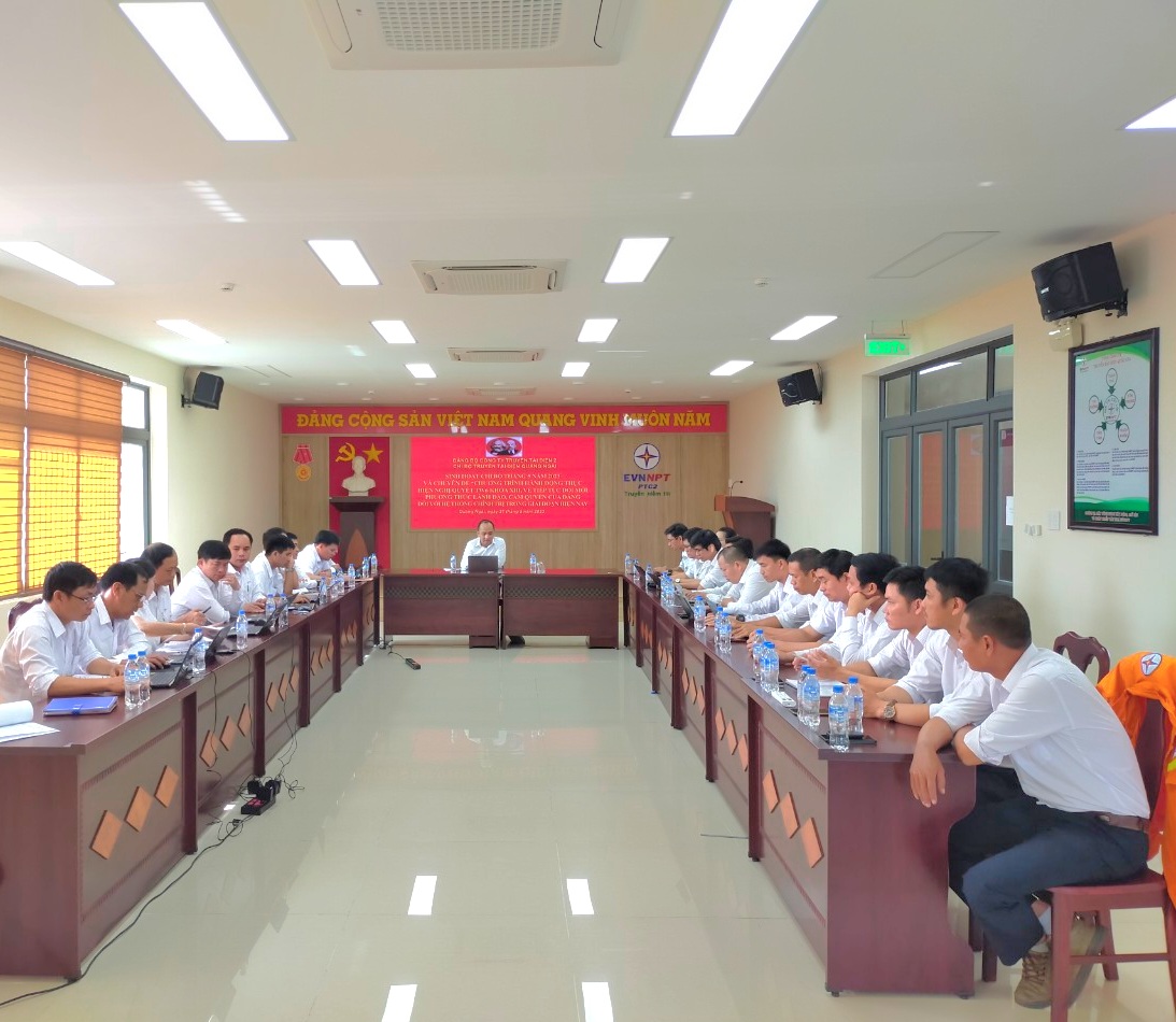 Tiếp tục đổi mới phương thức lãnh đạo, cầm quyền của Đảng đối với hệ thống chính trị trong giai đoạn mới tại Chi bộ Truyền tải điện Quảng Ngãi