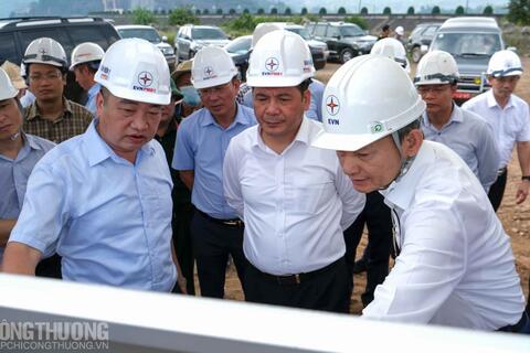 Bộ trưởng Bộ Công Thương kiểm tra thực tế công trình Dự án Nhà máy thủy điện Hòa Bình mở rộng