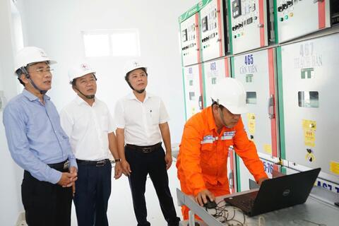 EVNSPC: Tiếp tục đóng điện, vận hành nhiều công trình điện 110kV trọng điểm  phía Nam