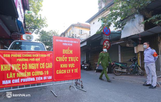 Hà Nội: Chi tiết toàn bộ 8 quận nguy cơ cao dừng bán hàng ăn uống tại chỗ và siết chặt hoạt động phòng chống dịch-2